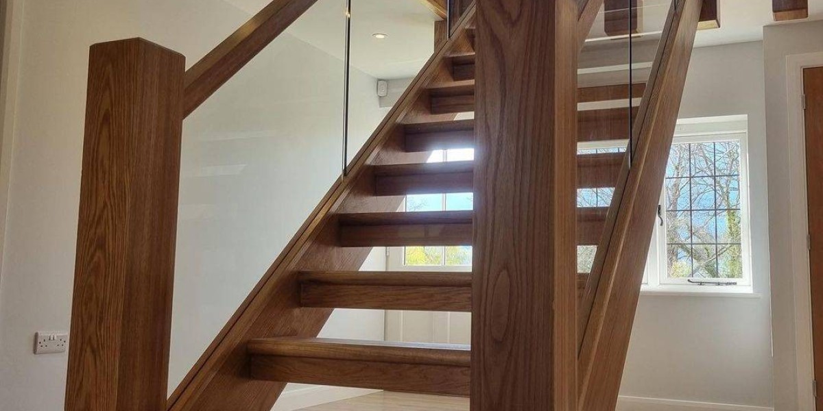 Stunning Oak Stairs: Timeless Beauty for Any Interior