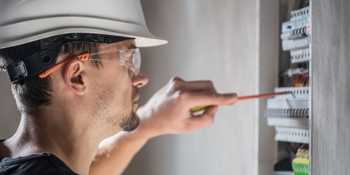 How to Find Reliable Local Electricians Near Me for Your Electrical Needs