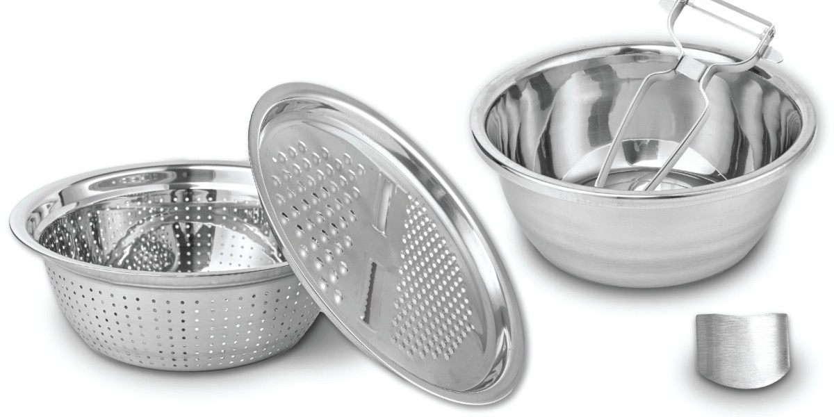 Upgrade Your Kitchen with the Le Regalo® 5 Piece Stainless Steel Colander Set