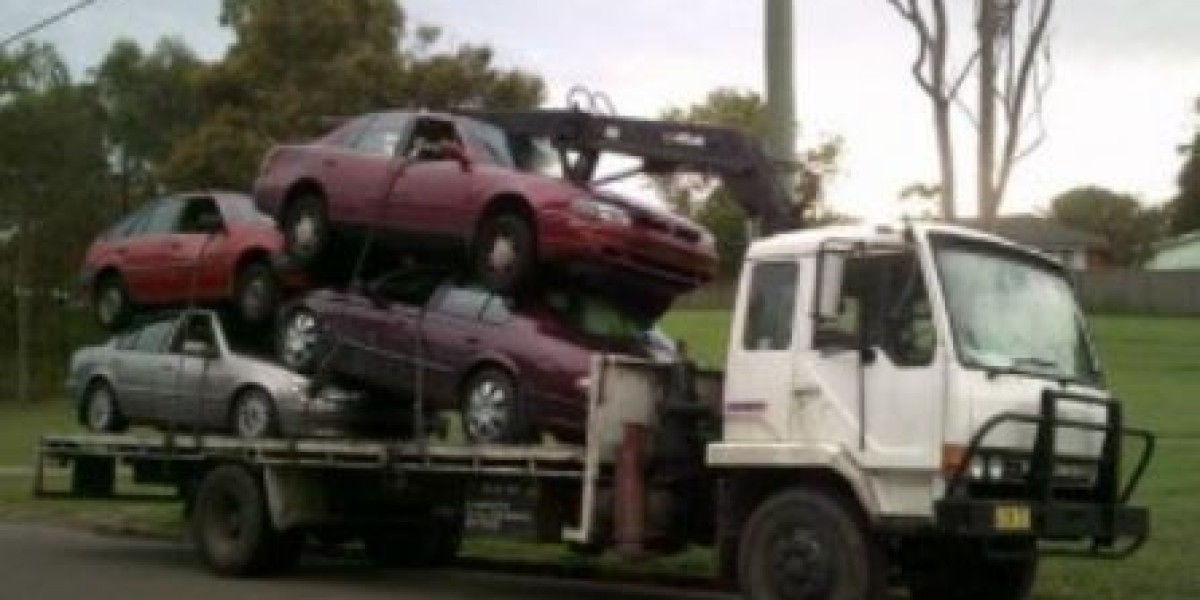 Why Choose Professional Services for Scrap Car Removal Perth?