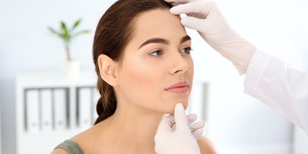 Are there dermatologists in Dubai who offer specialized treatments for ethnic skin?