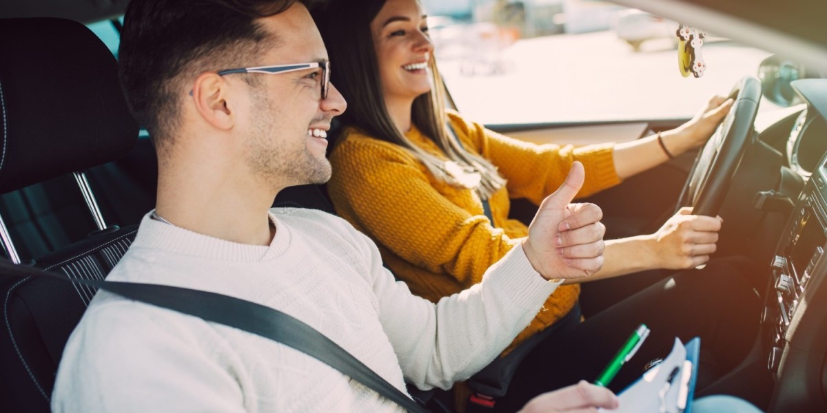 Driving Instructors in West Bromwich: Expert Training for Safe and Confident Drivers