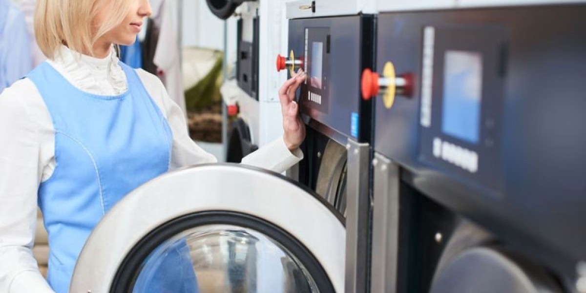 Difference Between Laundry & Dry Cleaning - You Should Know