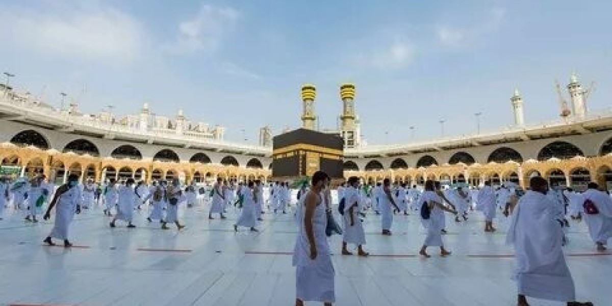 A Complete Guide to Finding the Perfect Umrah Package from the USA