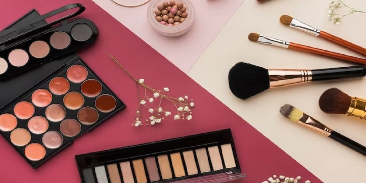 Makeup Market Disruptions Transforming Beauty Trends In A Rapidly Changing Industry