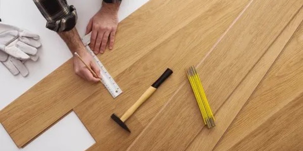 Residential Wood and Laminate Flooring Materials Market Growth Trends: Innovations and Opportunities in 2025