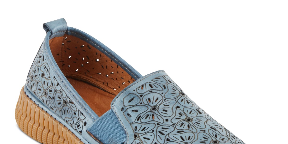 Spring Step Shoes: Must-Have Women's Winter Boots