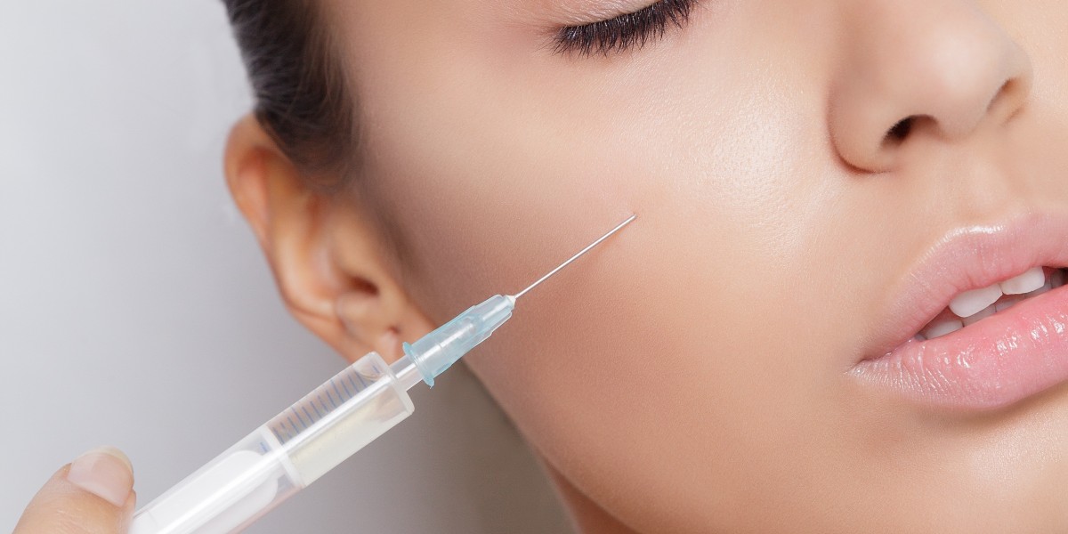 Choosing the Right Dermal Filler for Your Face in Dubai