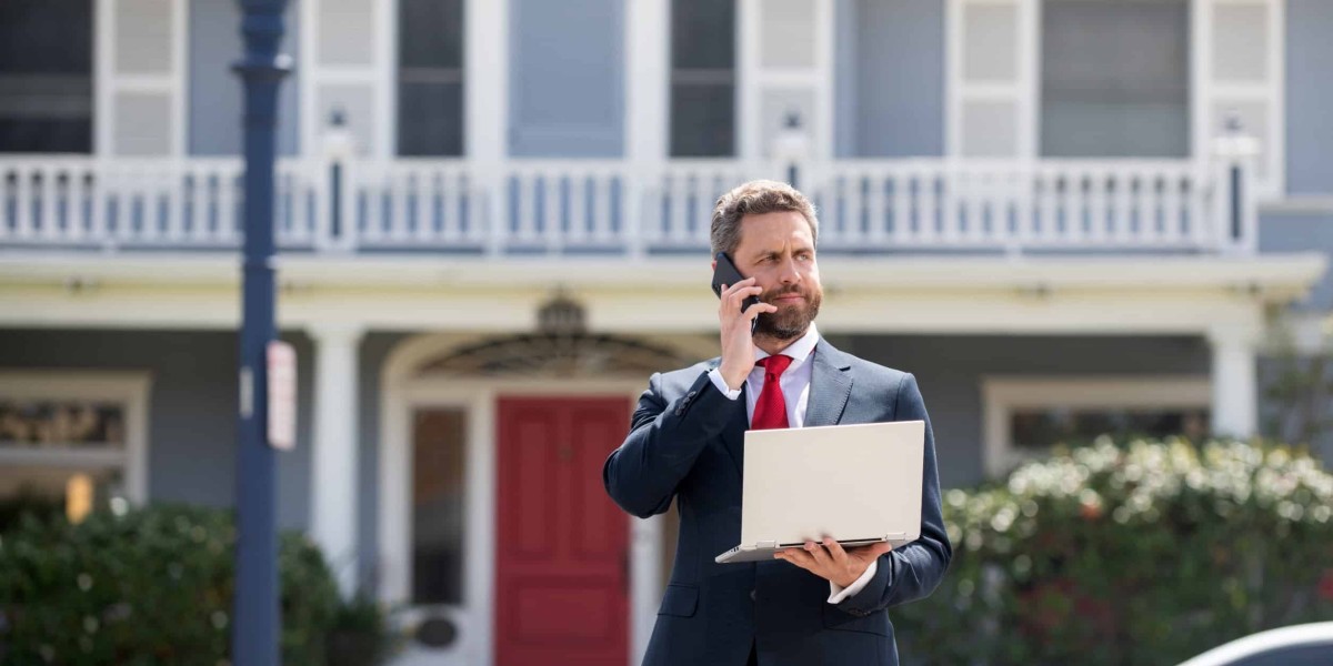 How Do Professional Realtors Negotiate Favorable Deals?
