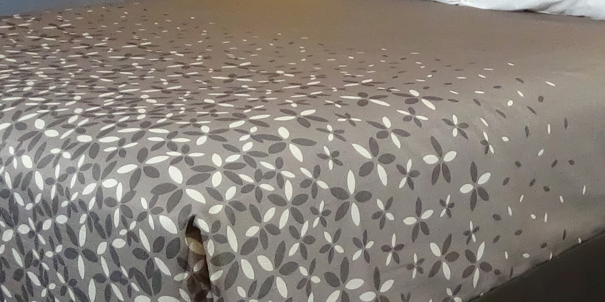 Top Sheet Essentials: Why They’re a Must-Have for USA Hotels and Hospitality Businesses