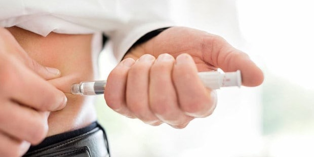 Side Effects of Weight Loss Injections: Insights from Dubai Clinics