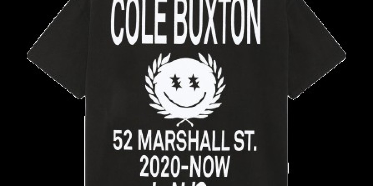 Cole Buxton T Shirt: Where Fashion Meets Function