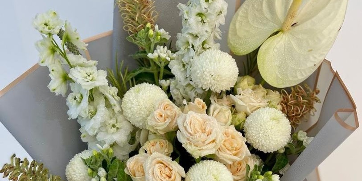 Lilac Flowers: The Essence of Elegance and Grace