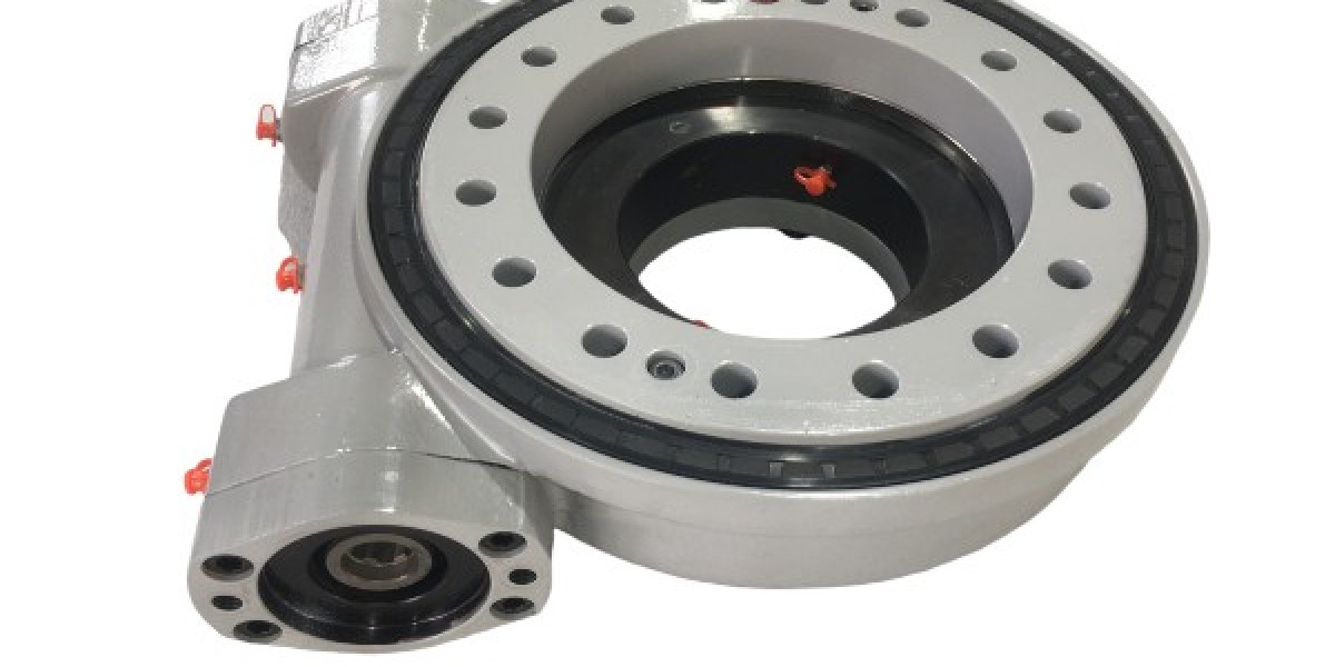 Application of UpperPeak Slewing Drive for Mine Equipment