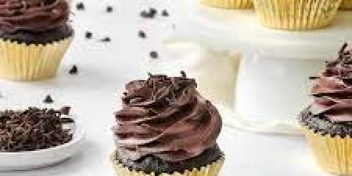 The Art of Dessert: Crafting Beautiful and Tasty Confections