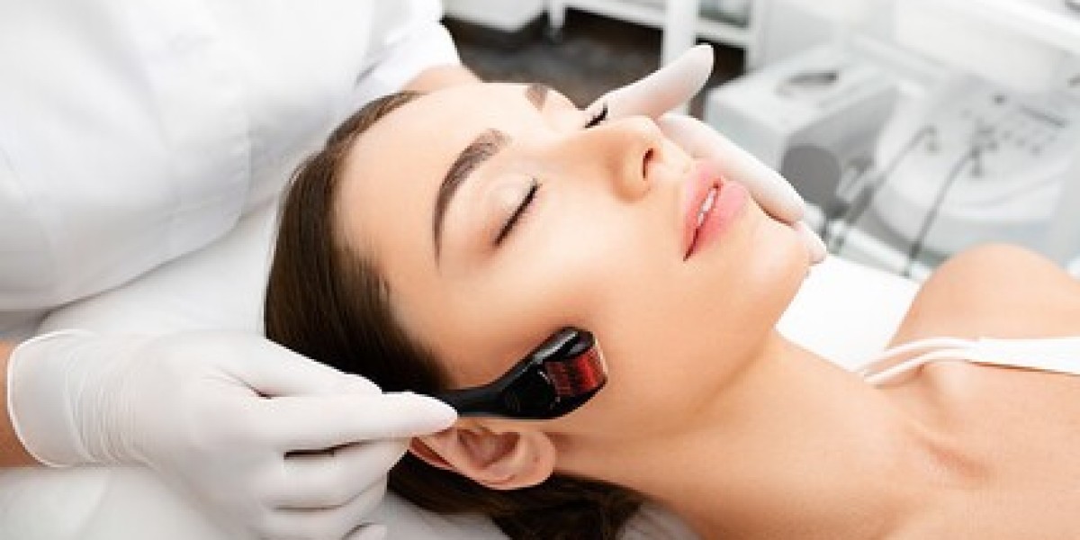 2025 Guide to Derma Roller Treatment for Skin Rejuvenation