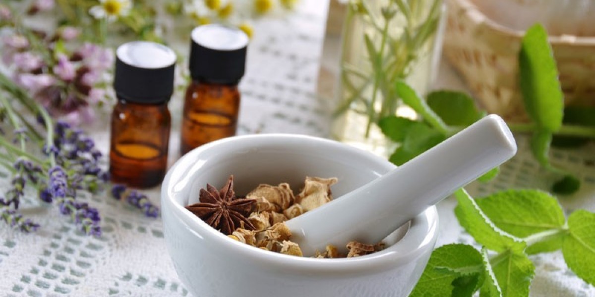 How the Essential Oils Market is Revolutionizing Clean Label Food & Beverage Products