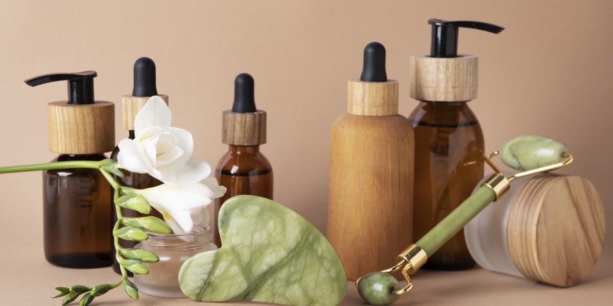 Skin Care Products Market Winning Strategies: Leveraging Digital Marketing and E-Commerce