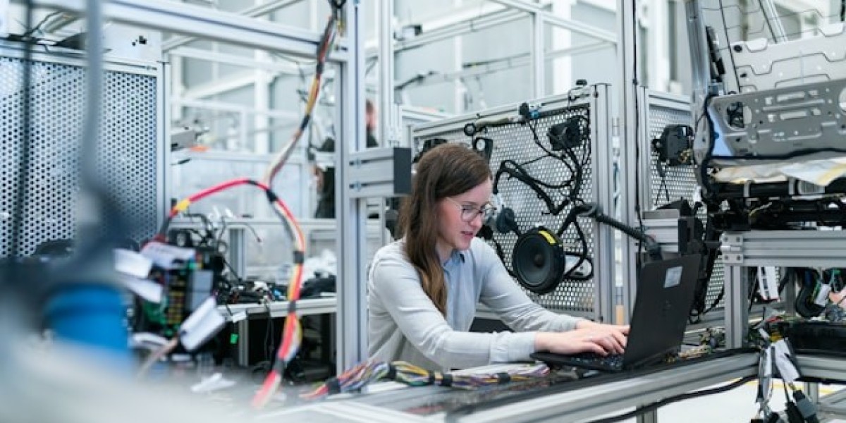 What Is Chemical Contract Manufacturing and Why It’s Transforming the Industry