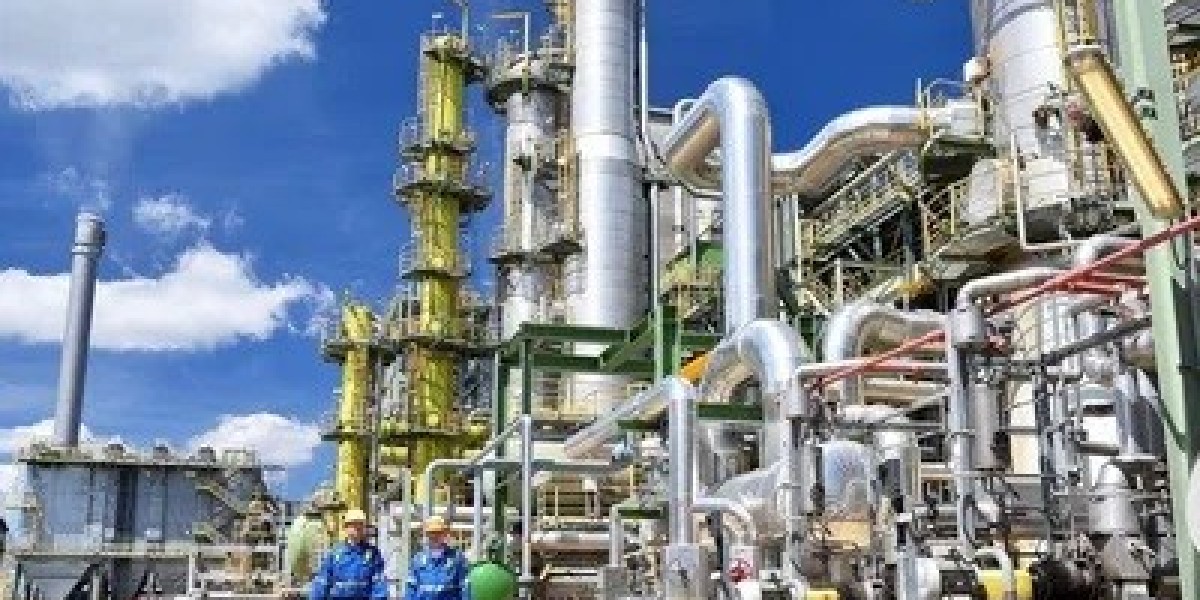 Refinery Cleaning Chemicals Market Estimated to Experience a Hike in Growth by 2034