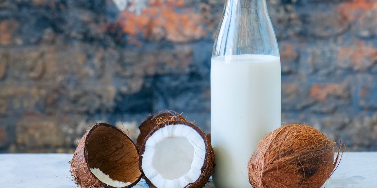 Coconut Milk Market Comprehensive Research on Growth Challenges, Restraints, and Innovations Driving Market Shifts