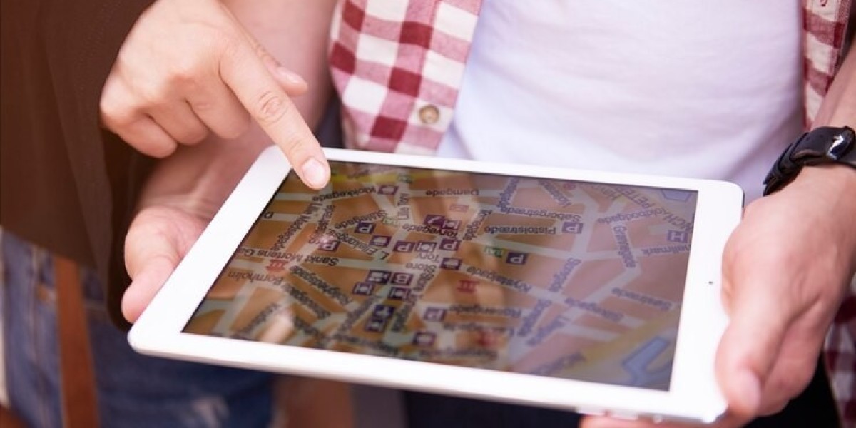 Optimizing Augmented Reality for Outdoor Navigation Apps