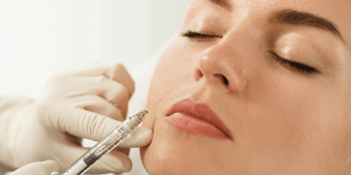 How Do Jawline Contouring Injections Work for Sagging Skin?