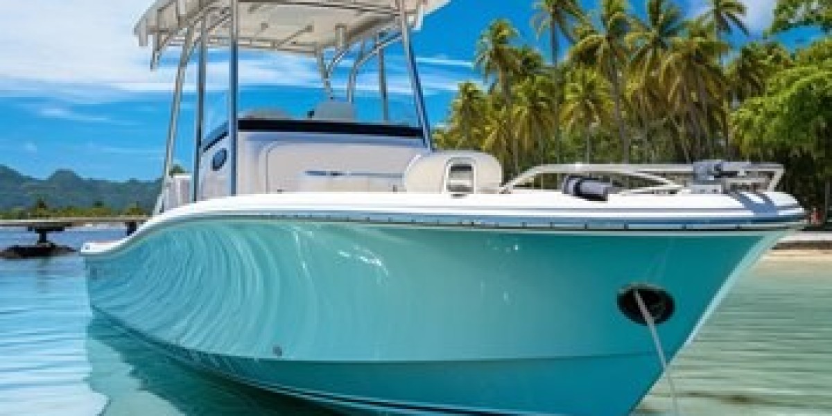 Leisure Power Boat Market: Navigating Competitive Challenges and Opportunities