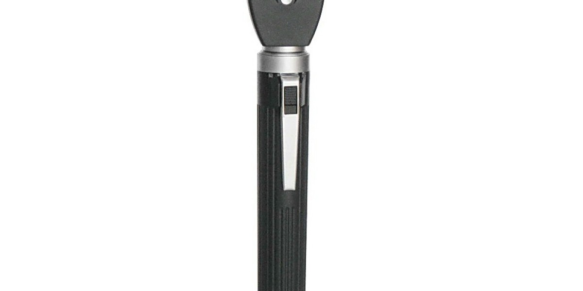 Ophthalmoscope Market Innovations: Exploring the Impact of Digital Technology on Eye Health Diagnosis