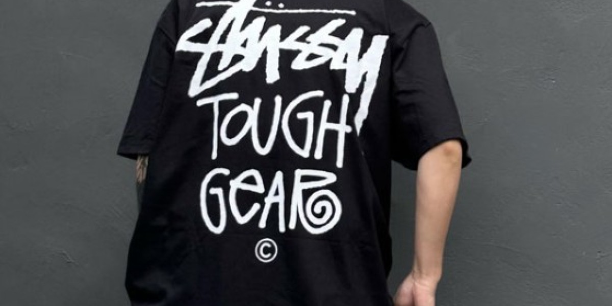 泫雅都在穿的Stussy，你卻看不上？