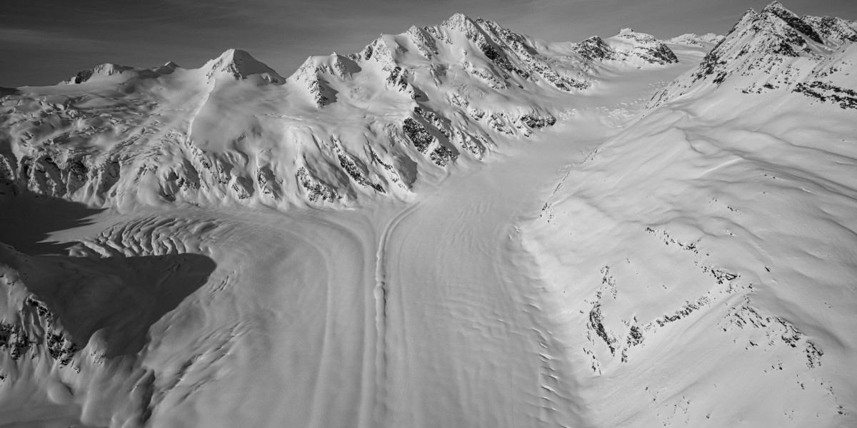 Valdez Heli Ski Guides: Your Path to Unforgettable Runs