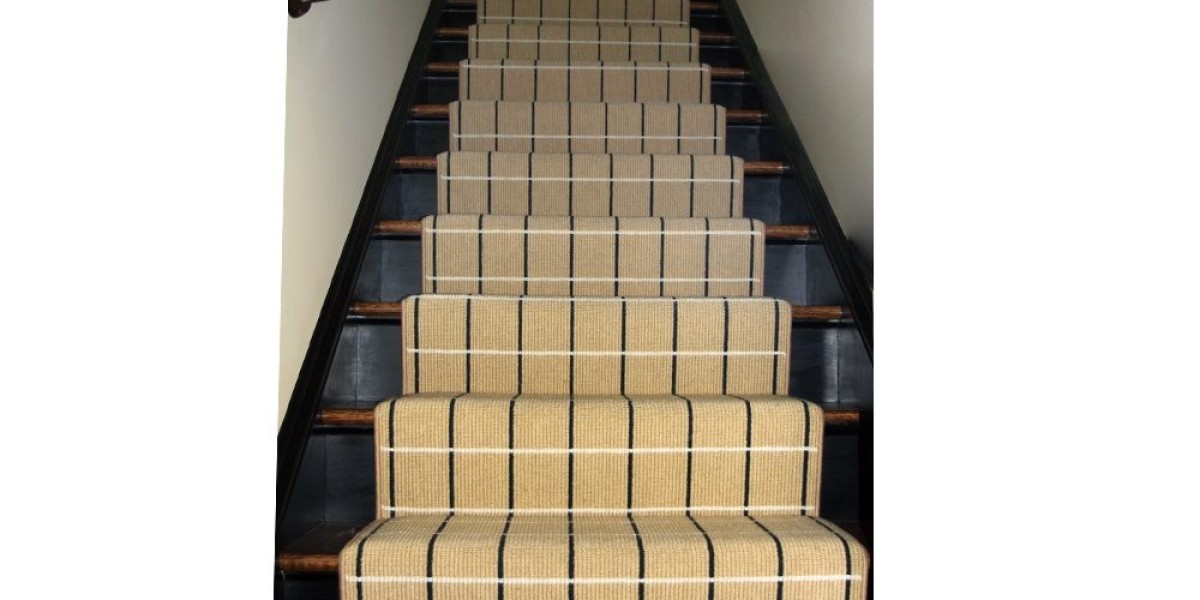 What’s the Best Stair Carpeting for Dubai’s Climate? A Comprehensive Guide for Homeowners