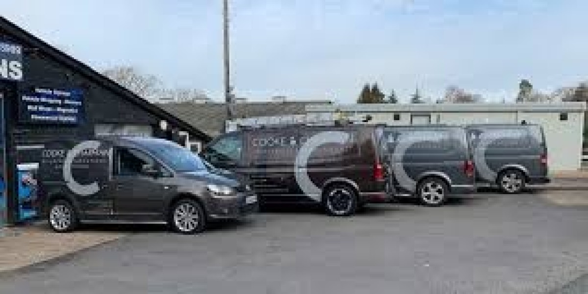 10 Reasons Why Vehicle Sign Writing is Worth the Investment