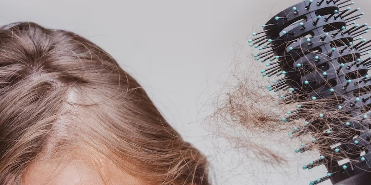Understanding Finasteride: How It Works to Prevent Hair Thinning