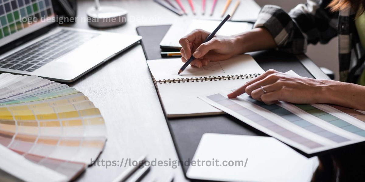 How to Choose the Right Logo Designer for Your Small Business