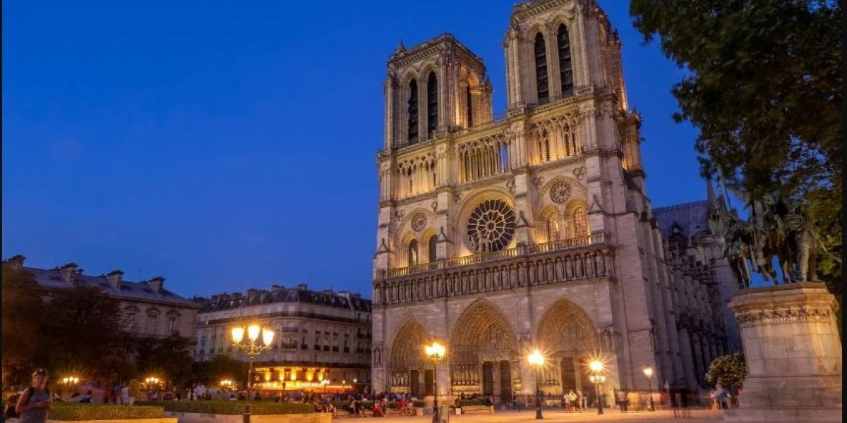 Researching this Notre Dame Cathedral: An extensive Expedition Guideline intended for First-Time Readers