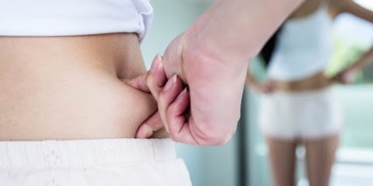 Non-Surgical Fat Reduction: Fat Melting Injections in Riyadh