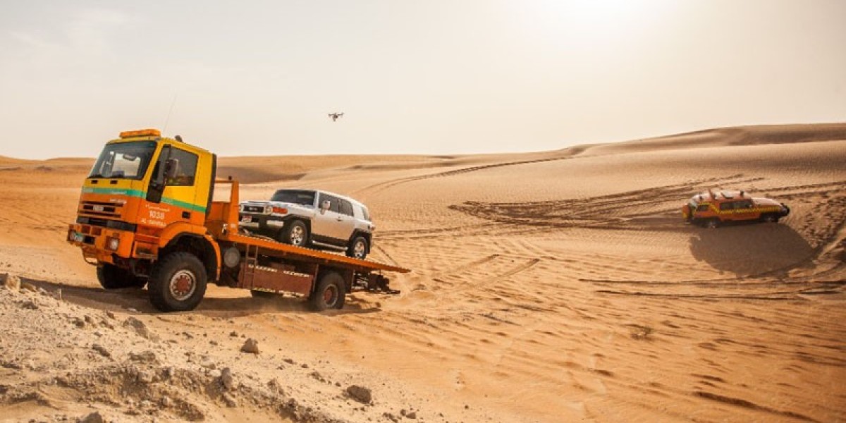 How to Safely Recover a Car Stuck in the Desert?