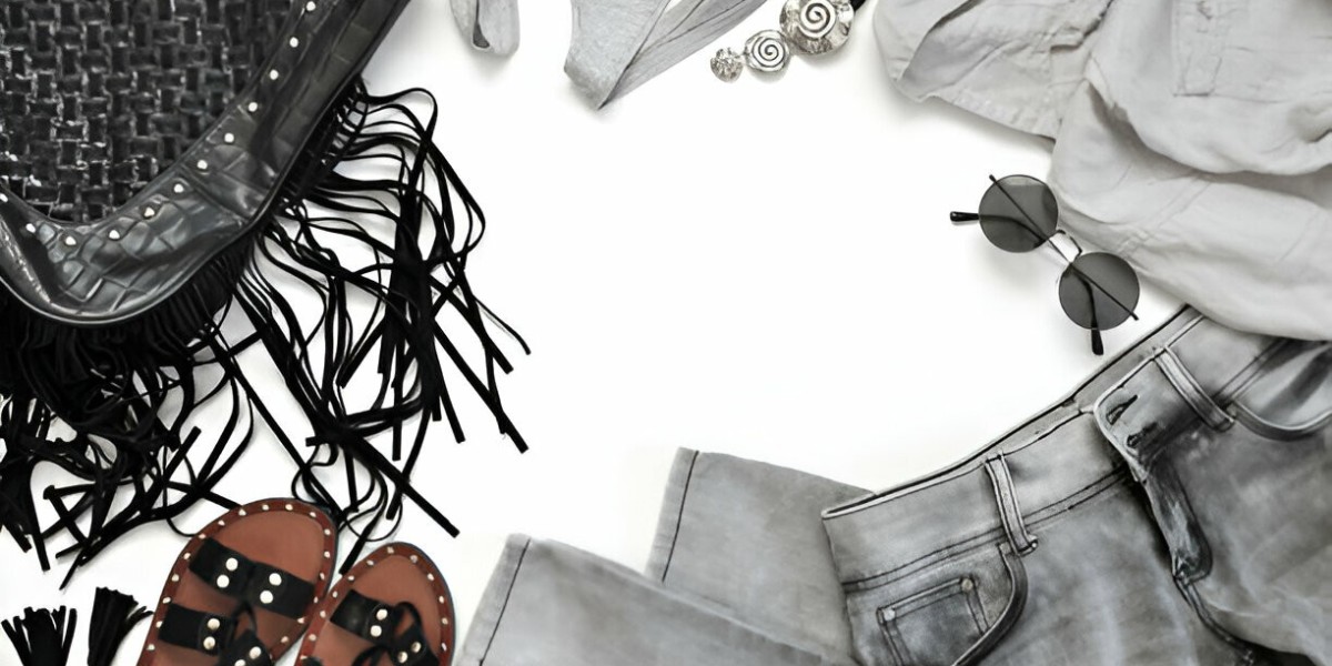 5 Creative Ways Fashion Accessories Can Transform Your Wardrobe
