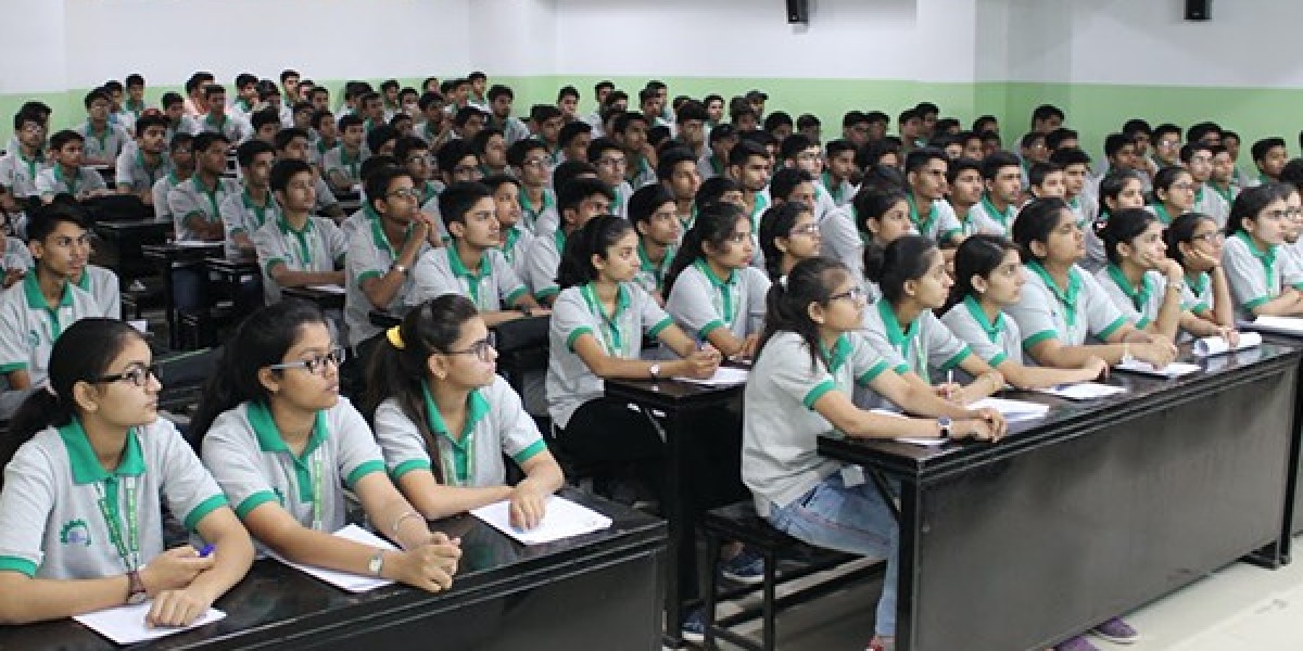 The Strategies Sikar NEET Coaching Institutes Use to Build Confidence in Students