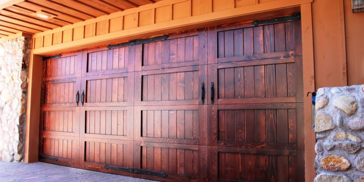 Garage Door Staining & Painting in Burleson, TX – Long-Lasting Results
