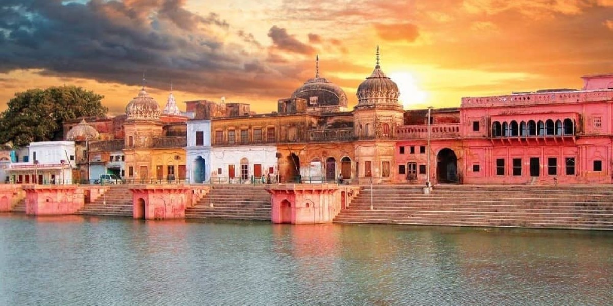 Ayodhya Day Tour: Explore the Spiritual Heart of India
