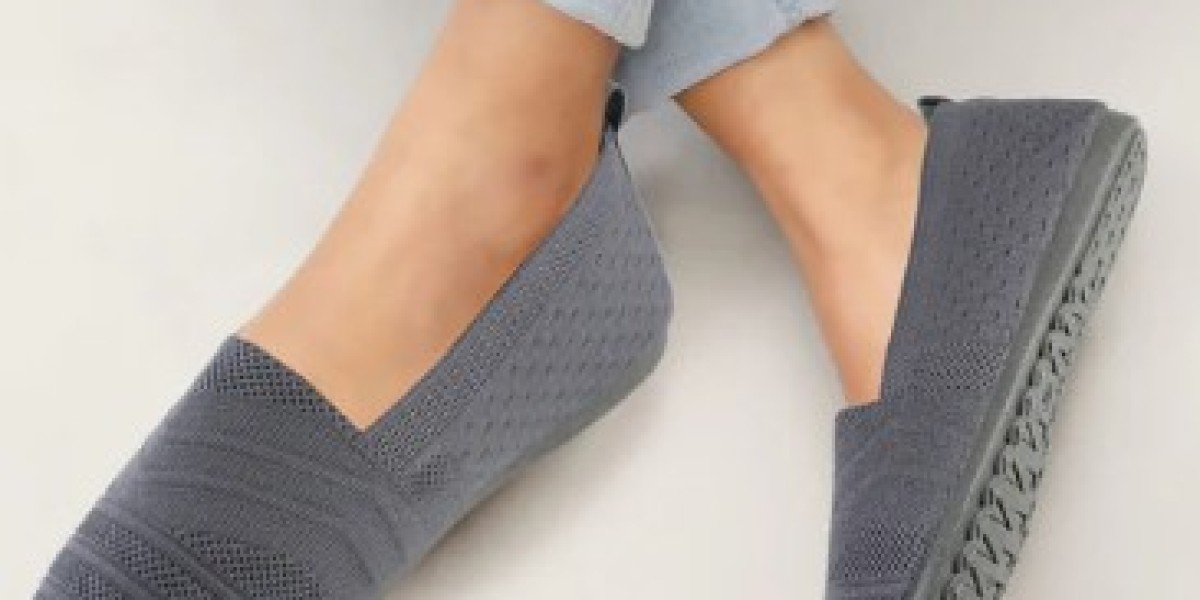 Discover the Best Branded Bellies and Casual Shoes for Women