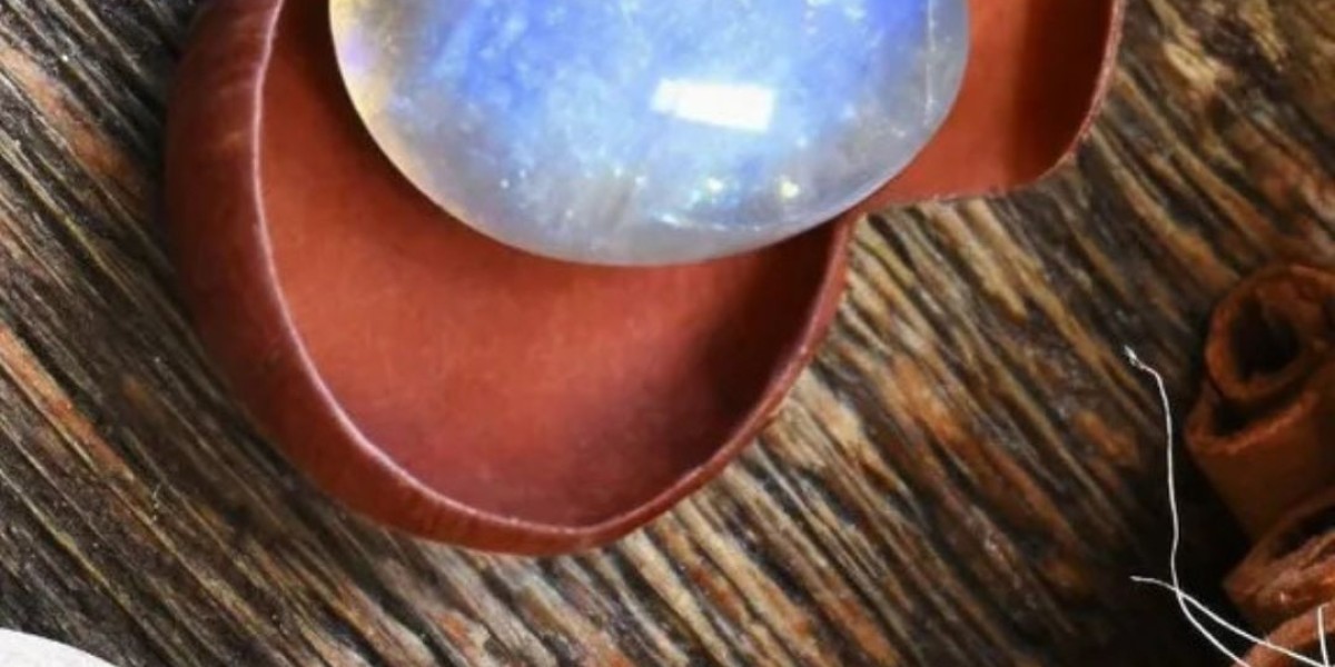 Moonstone: A Mystical Allure, a Guide to Its Beauty and Power