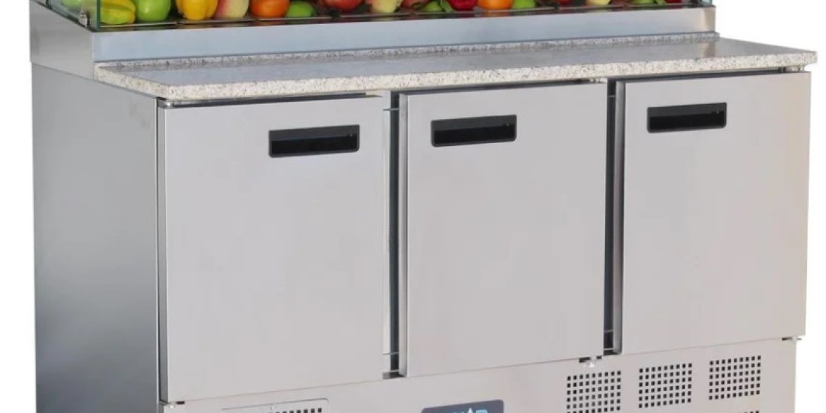 The Ultimate Guide to Countertop Fridges: A Space-Saving Solution for Every Home and Business