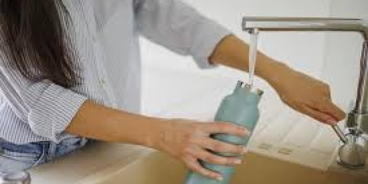 Reusable Water Bottle Market Forecast: Rising Sustainability Trends and Consumer Demand Driving Global Growth