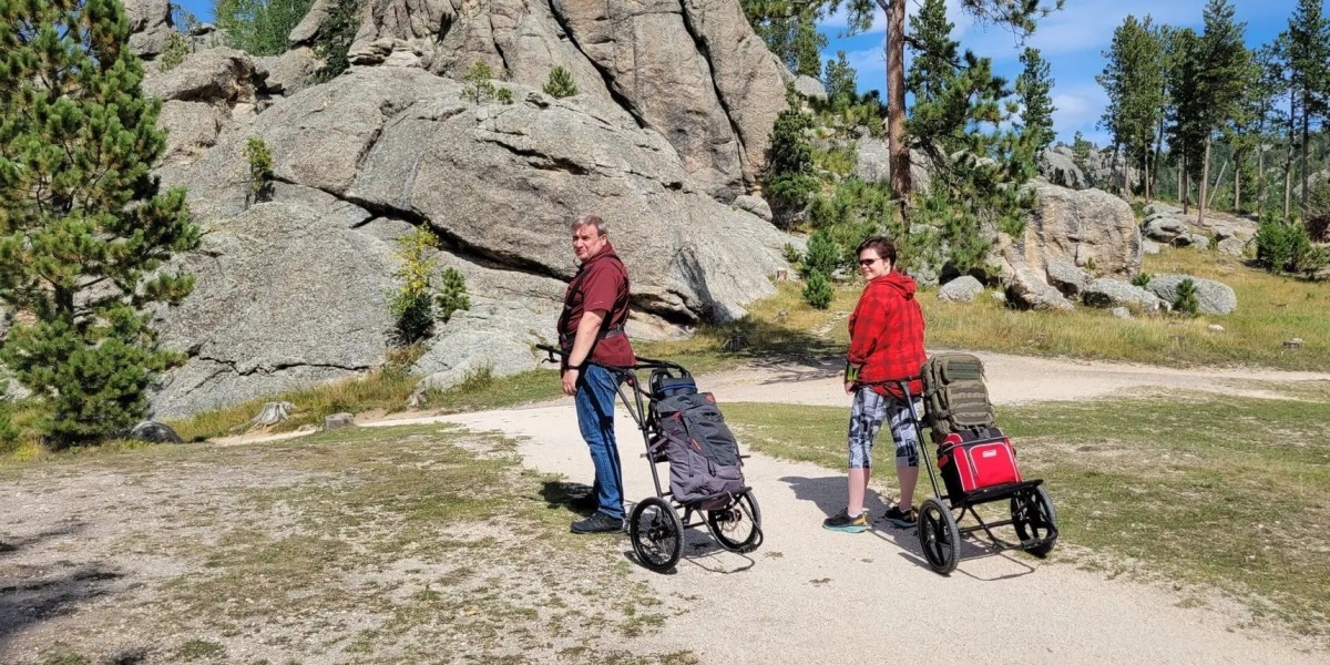 Get a Wonderful Outdoor Experience with HipStar Travelling Cart