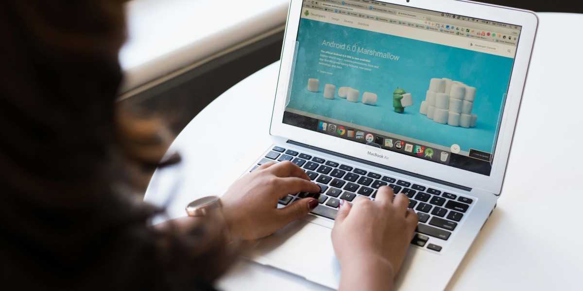 Fast & Responsive Static Website Designing in Delhi – Contact Us Today