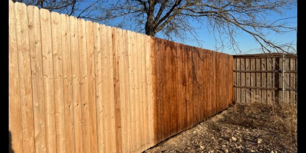 Texas Pressure Washing – Restore Your Fence, Deck & Home Exterior