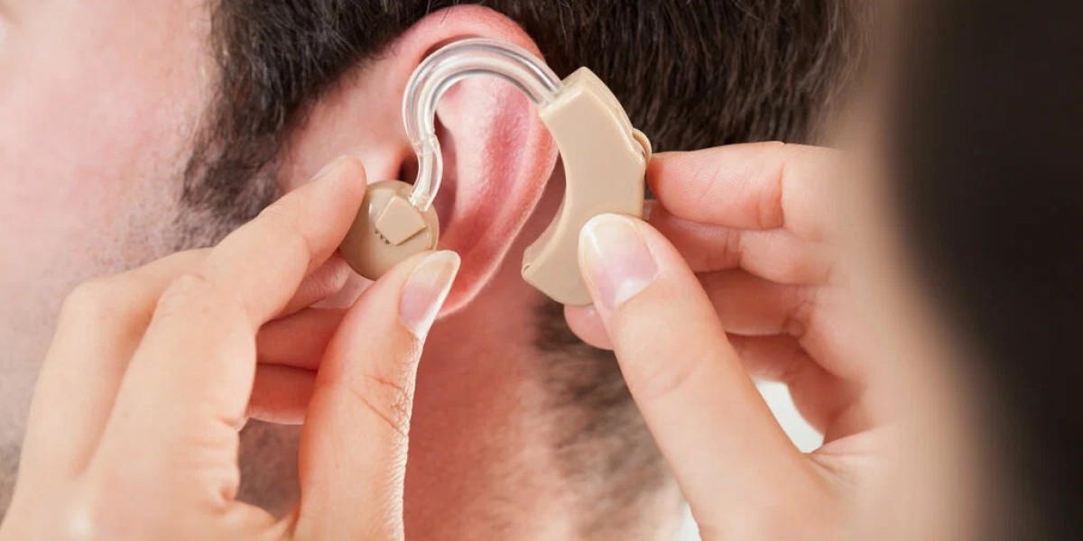 Hearing Aids Market Developments: Innovations, Growth, and Future Prospects in the Medical Devices Industry